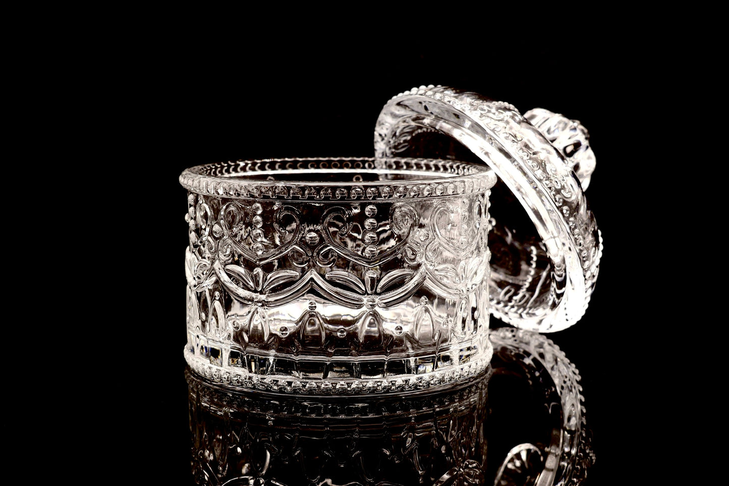 Crown Style Crystal Degaussing Glass Bowl